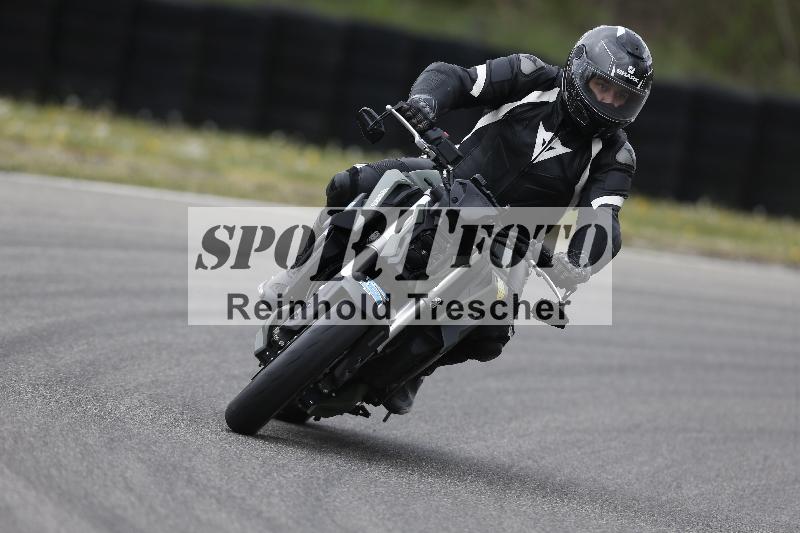 /Archiv-2025/04 13.04.2025 Get Faster Caremotion ADR/Gruppe gelb/24